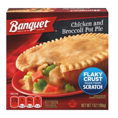 BANQUET CHICKEN AND BROCCOLI POT PIE